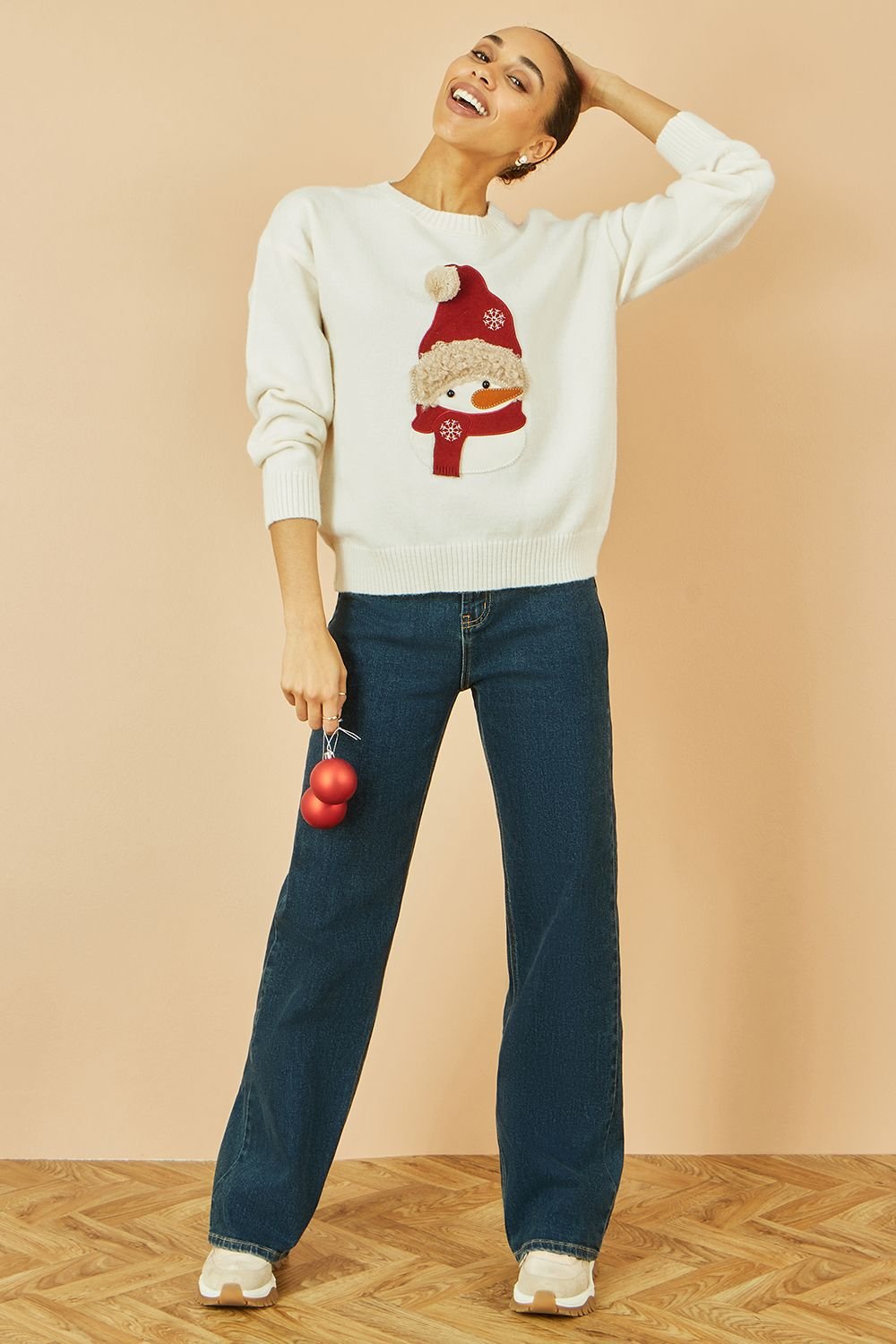 Yumi Yumi Women's White Christmas Jumper With Applique Snowman - 2