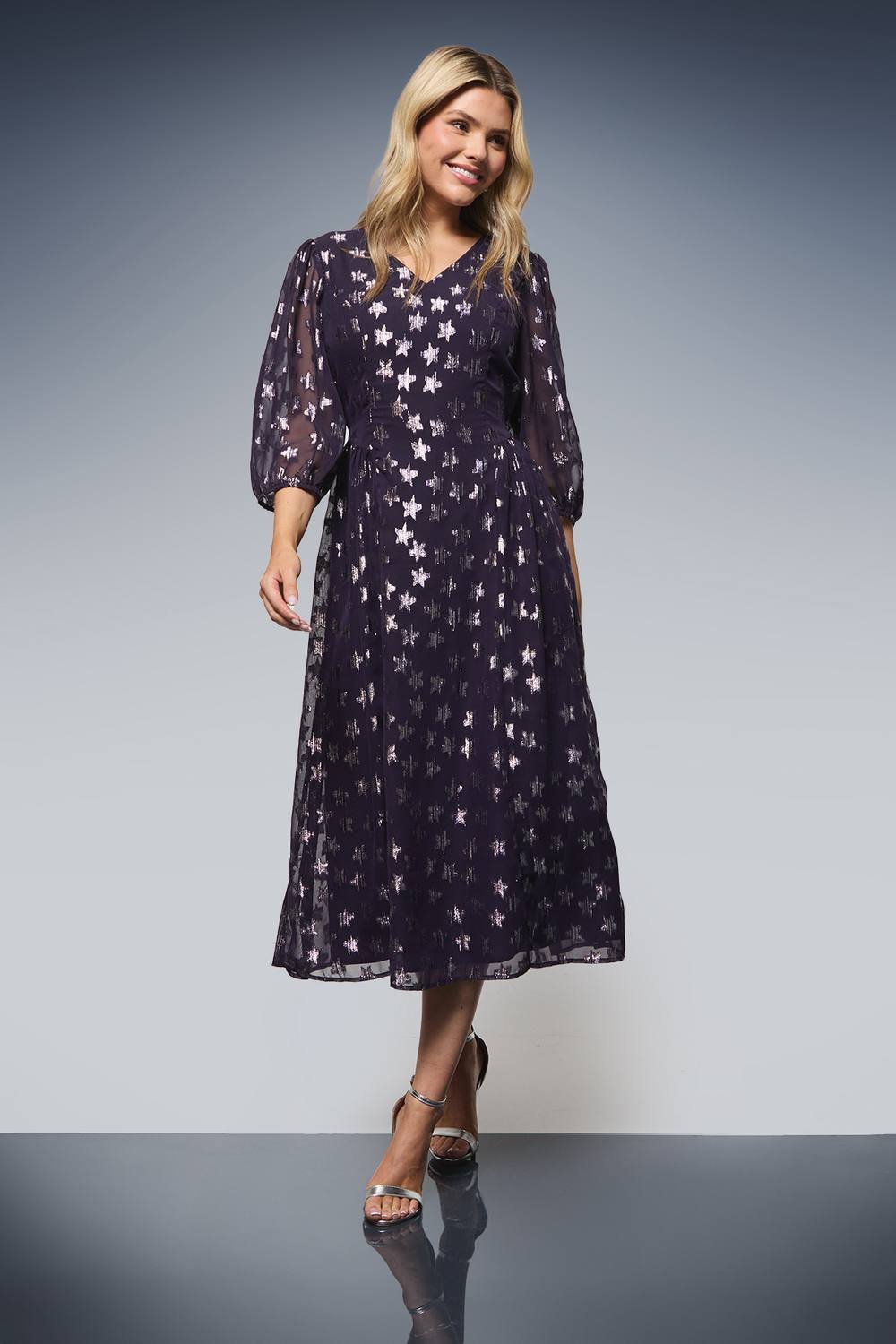 Dorothy Perkins Dorothy Perkins Women's DP Luxe Star Jacquard V Neck Blouson Sleeve Midi Dress in Purple - 2