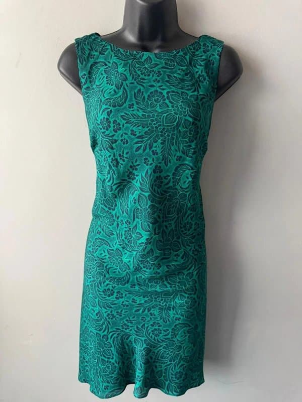 American Living American Living (Size 10) Green Floral Patterned Sleeveless Dress