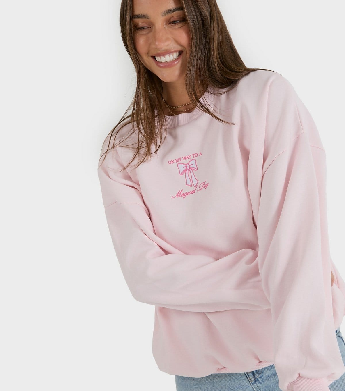 Skinnydip Women's Pink Disney Castle Oversized Sweatshirt Skinnydip New Look - 4