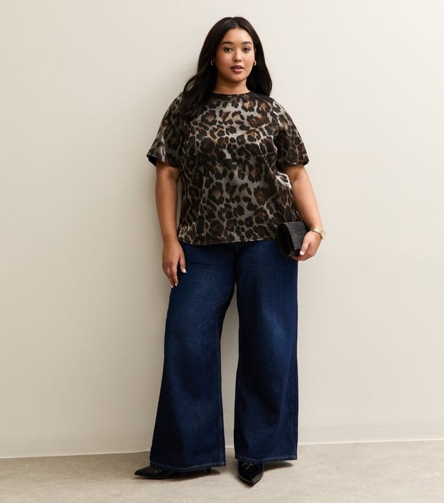 New Look Women's Plus Size Pewter Animal Print Short Sleeve Top Curves New Look - 2