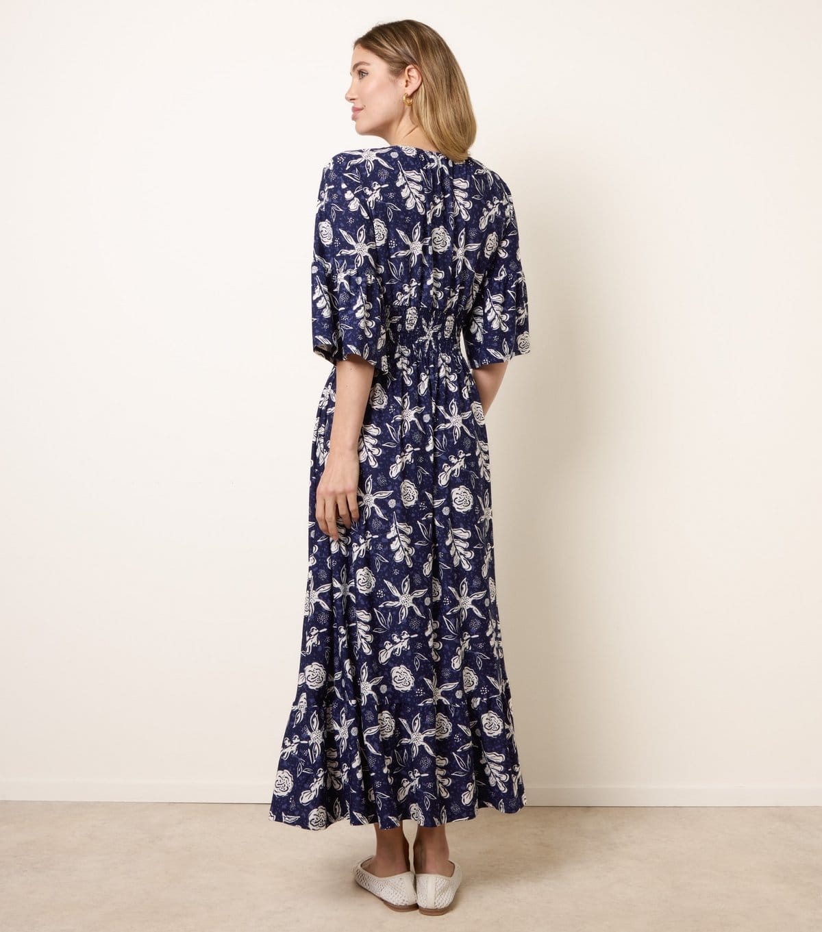Blue Vanilla Women's Navy Floral Shirred Maxi Dress Blue Vanilla New Look - 4