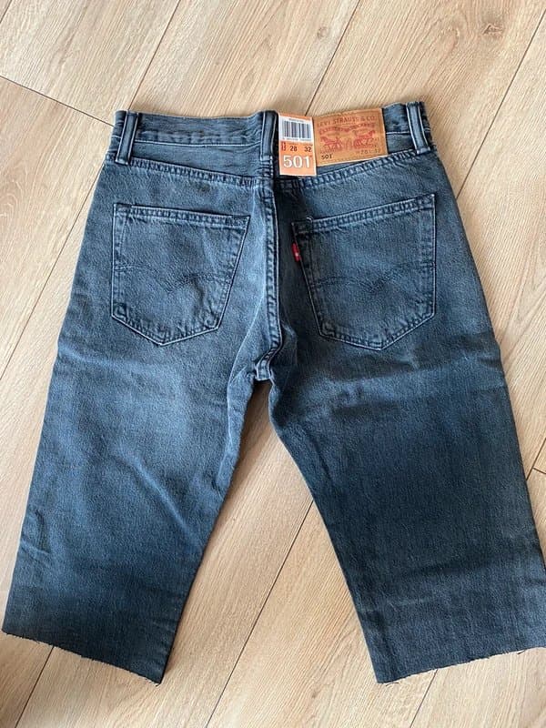 Levis Original Levis 501 Shorts size 28 new