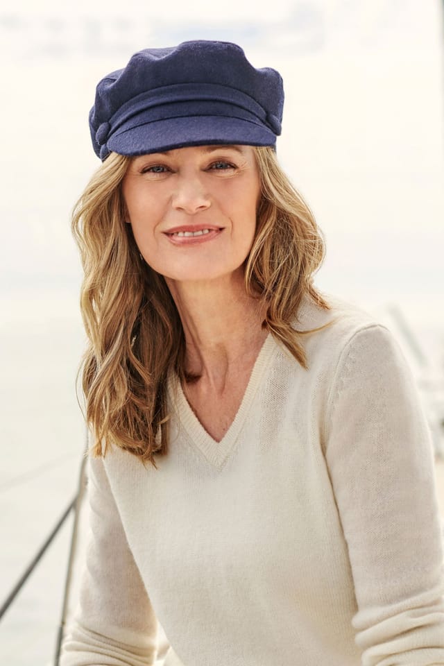 WoolOvers WoolOvers Women's 100% Wool Classic V Neck Jumper in Cream - 3