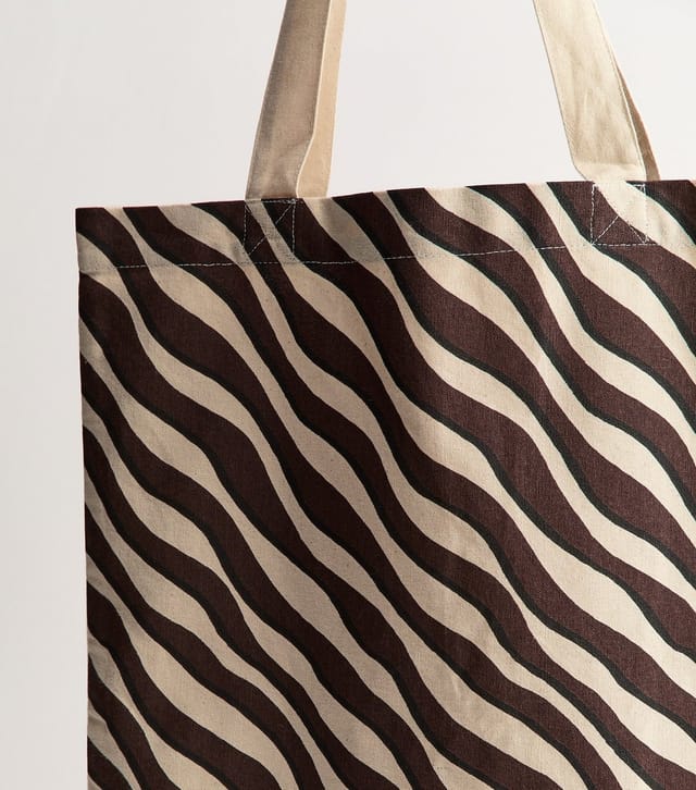 New Look Stone Cotton Canvas Wave Print Tote Bag New Look - 3