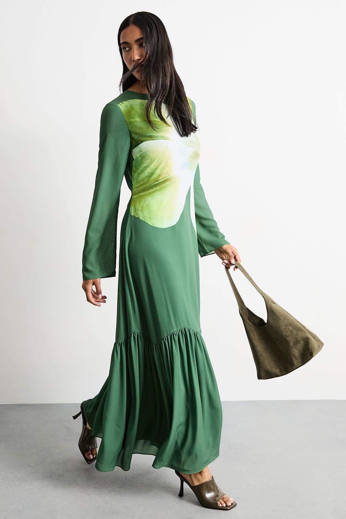 Warehouse Warehouse Women's Chiffon Placement Print Midaxi Dress in Dark Green