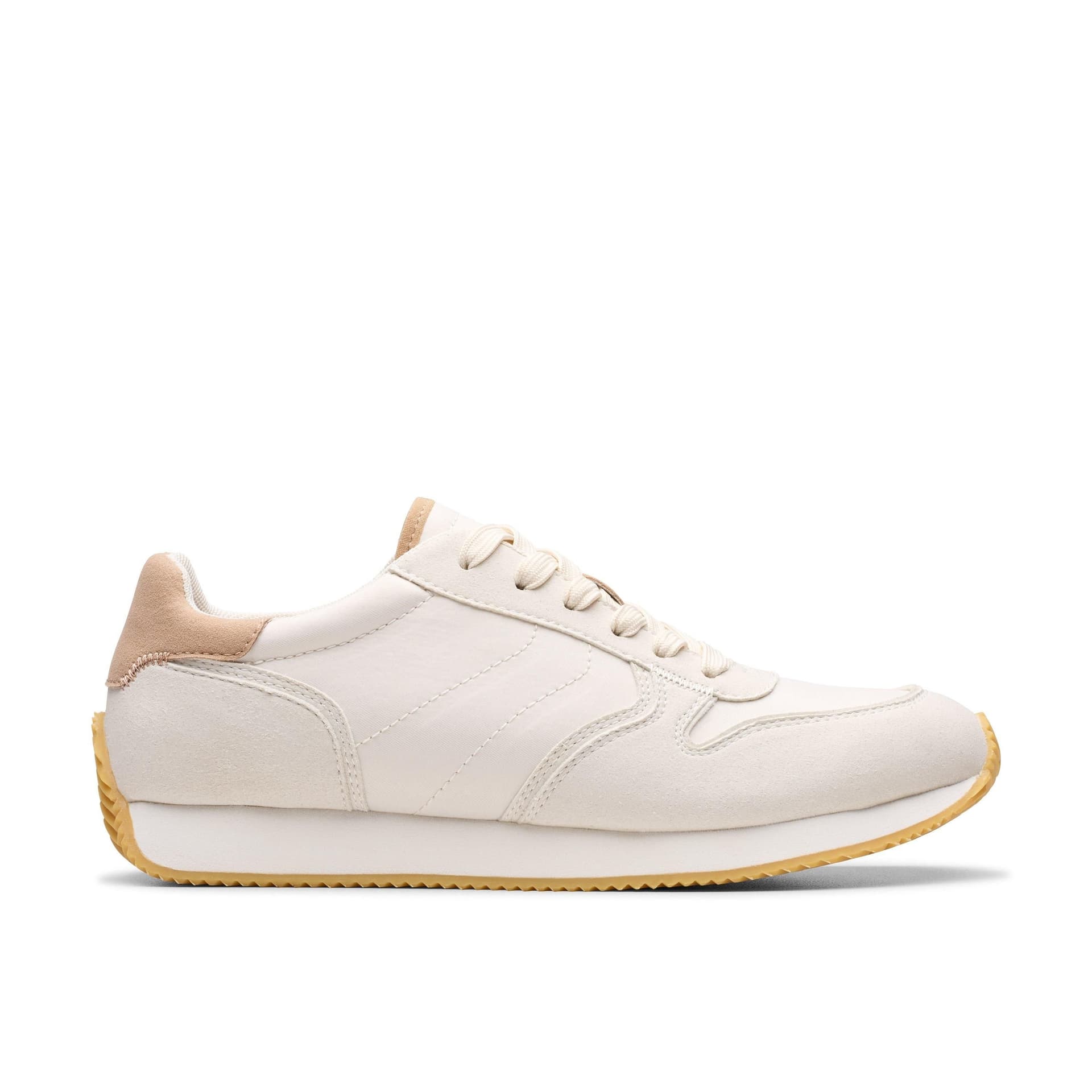 Clarks Clarks Women's Teirra Run Off-White Trainers In White