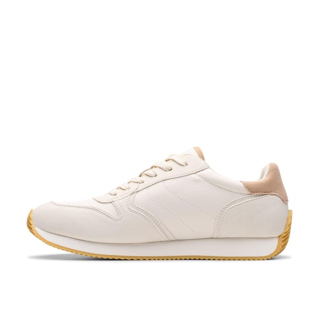 Clarks Clarks Women's Teirra Run Off-White Trainers in White - 2
