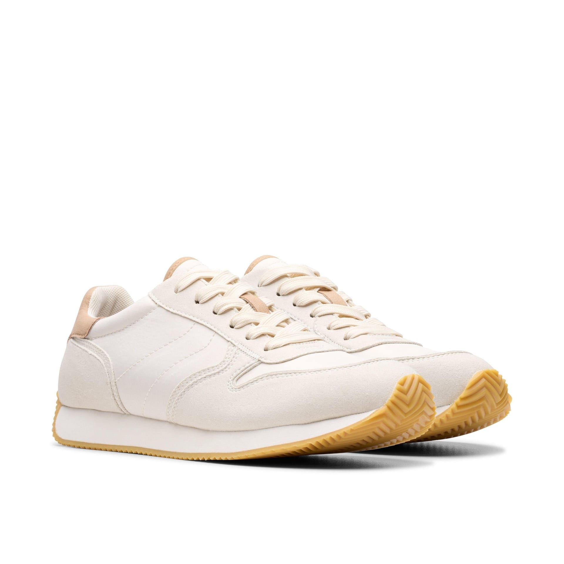Clarks Clarks Women's Teirra Run Off-White Trainers in White - 4