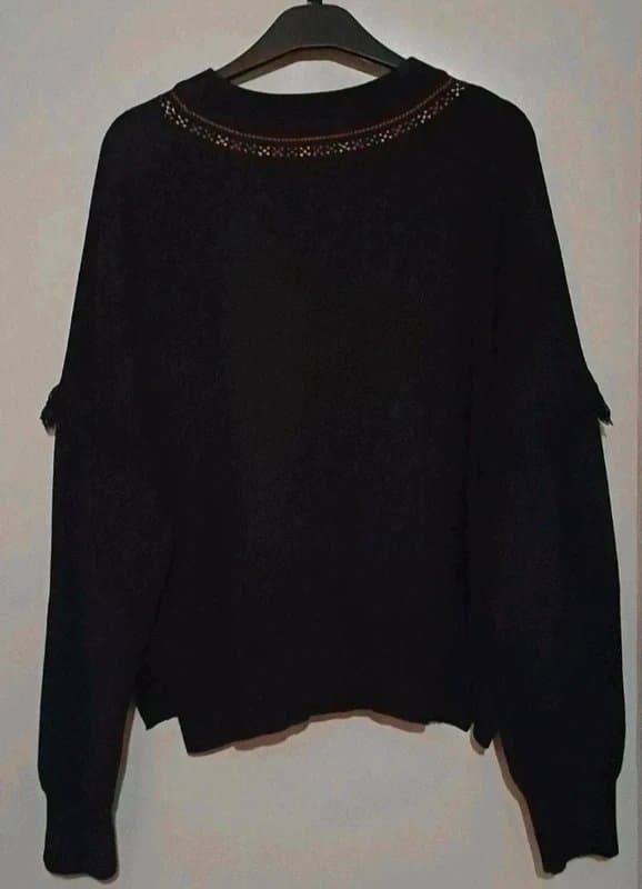 Never Fully Dressed Never Fully Dressed Black Running Wild Embroidered Jumper - size XXXL(20/22/24)