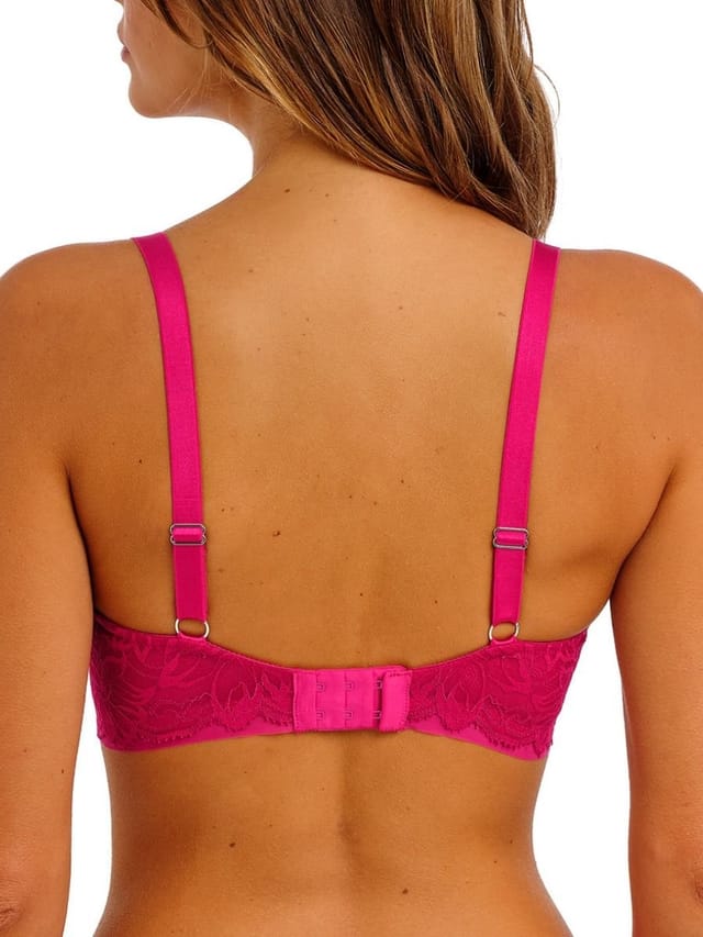 Wacoal Wacoal Women's Abellia Plunge Bra in Pink - 2
