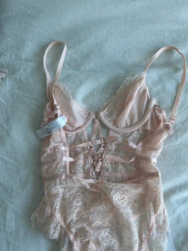ASOS asos baby pink lingerie / bodysuit size small / 32CC
