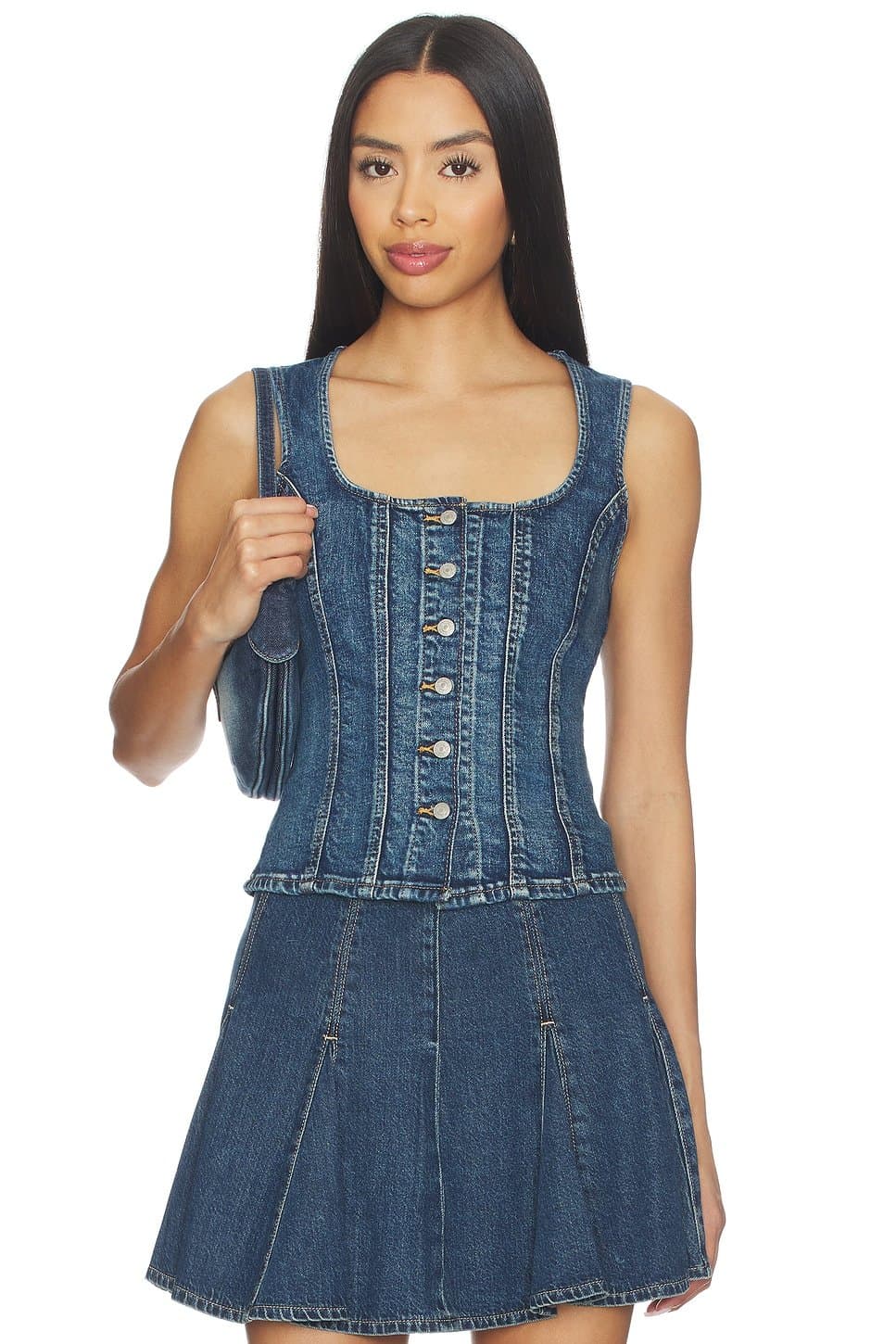 revolve Sculpted Top