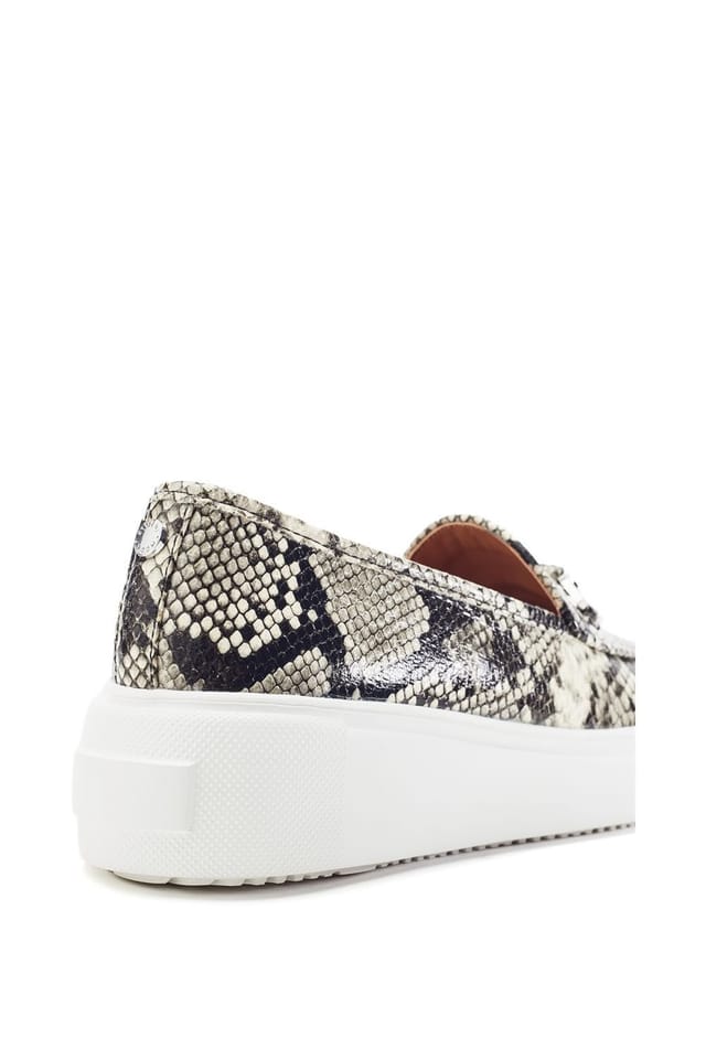 Moda In Pelle Moda In Pelle Women's 'Ettala' Snake Print Loafers in Grey - 3