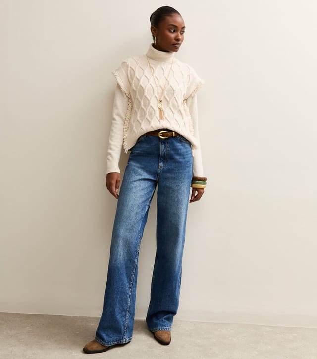 New Look Women's Cream Cable Knit Sleeveless Jumper New Look - 3