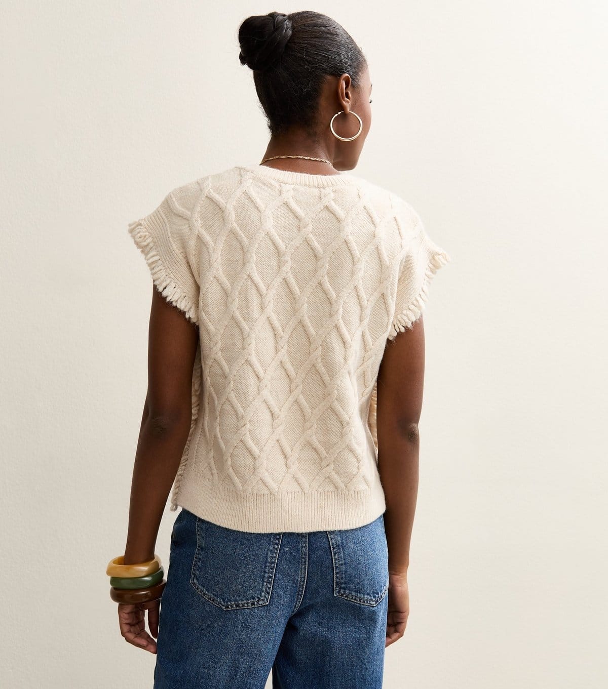 New Look Women's Cream Cable Knit Sleeveless Jumper New Look - 4