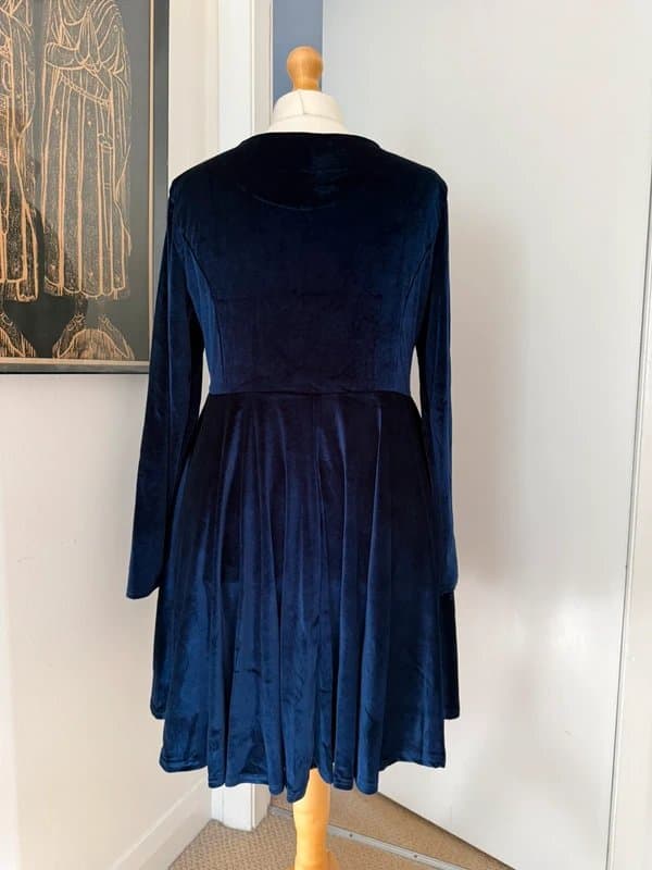 no brand Navy Blue Velvet Midi Dress, Long Sleeve Soft Stretch - Size UK 18