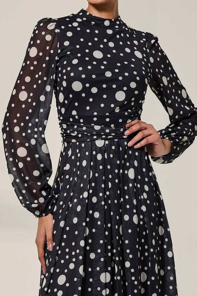 Jolie Moi Jolie Moi Women's Crew Neck Pleated Long Sleeve Midi in Black - 3