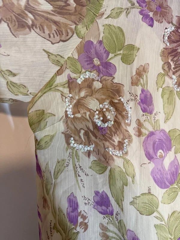 River Island New (no tags) River Island Floral Embellished Blouse - size 18