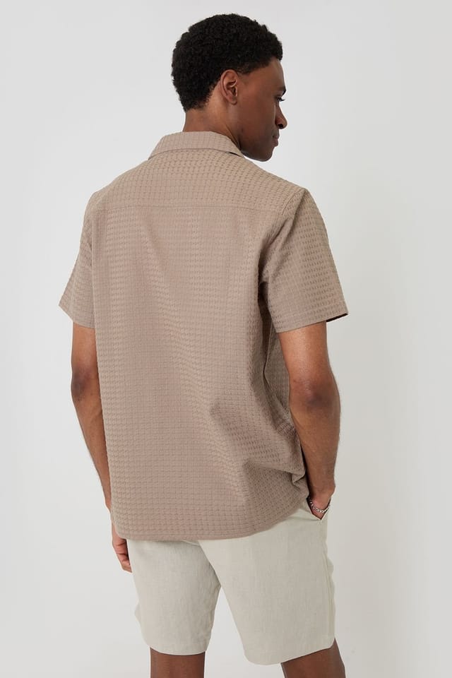 Threadbare Threadbare Men's Textured Cotton Short Sleeve Shirt in Taupe - 2