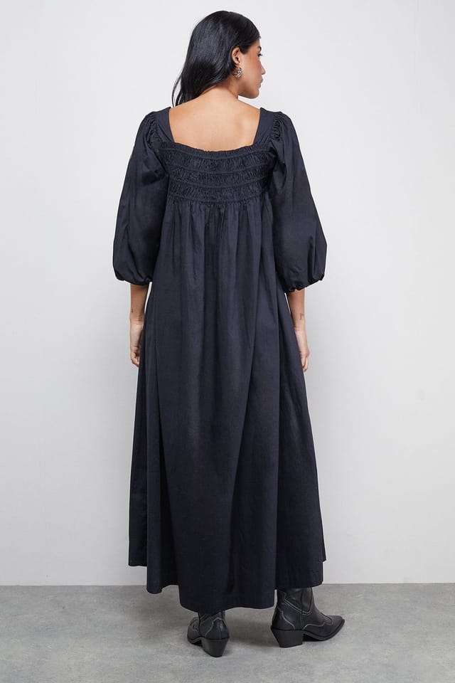 Warehouse Warehouse Women's Cotton Shirred Square Neck Midi Dress in Black - 3