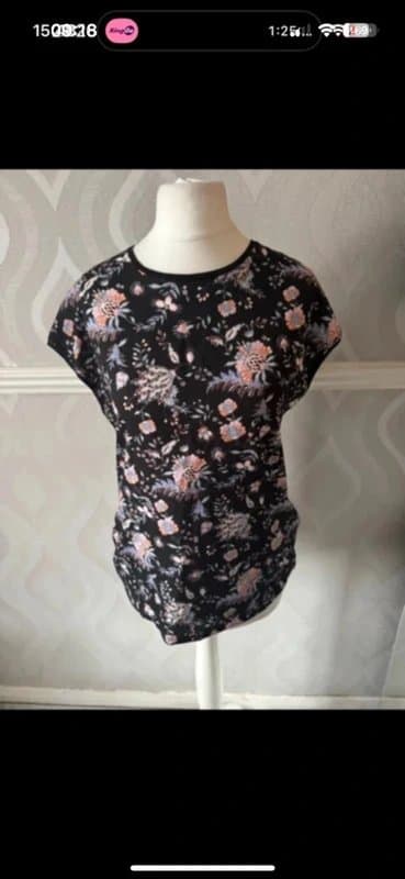 Ted Baker Ted baker size XS short sleeve top