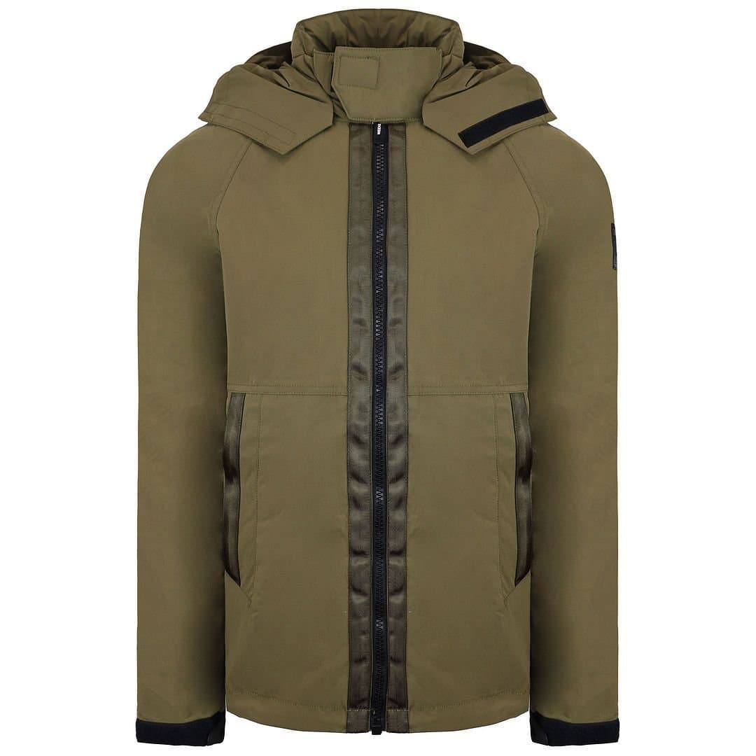 Weekend Offender Weekend Offender Men's Long Sleeve Zip Up Vienna Olive Jacket in Green