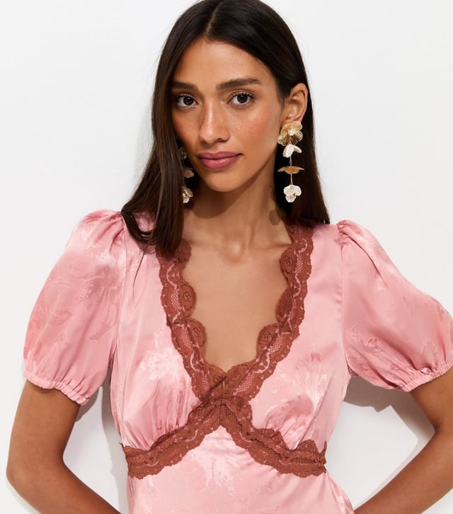 New Look Women's Pink Satin Jacquard Lace Trimmed Midi Dress New Look - 3