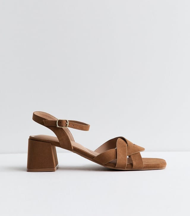 New Look Women's Wide Fit Tan Faux Suede Woven Strap Sandals Vegan New Look - 2