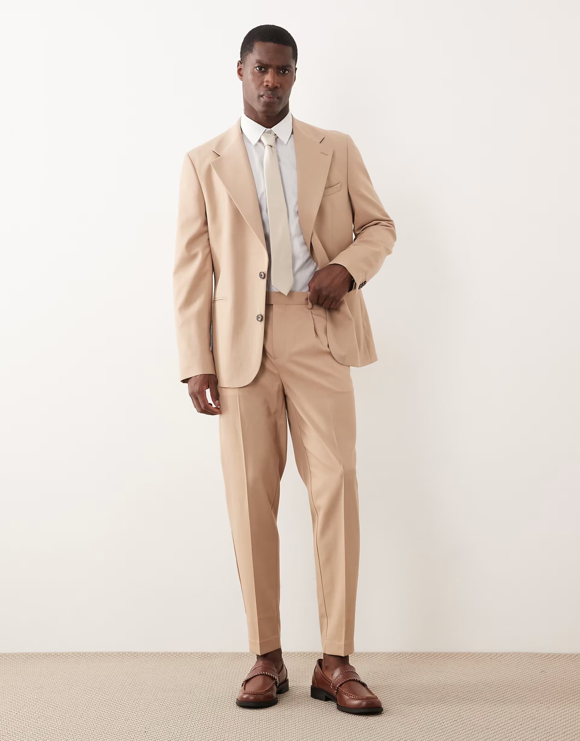 ASOS ASOS DESIGN 100% summer wool tapered suit trousers in beige