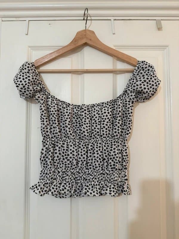 Bershka Bershka white and black floral off the shoulder ruched top, size S