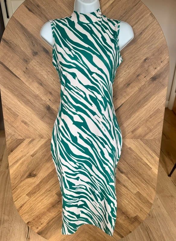 Simmi London SIMMI London High Neck Zebra bodycon Midi Dress size 10