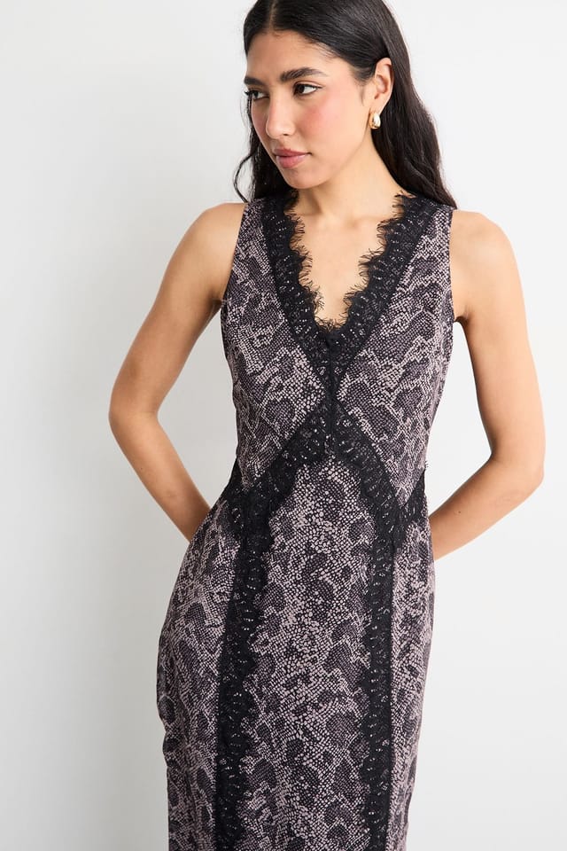 Warehouse Warehouse Women's Chiffon Printed Dress With Lace in Snake - 2