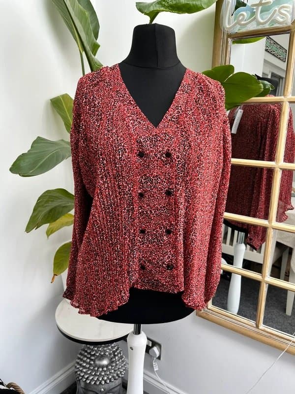 Topshop Topshop red black sheer animal print long sleeve plisse pleat blouse top size 8