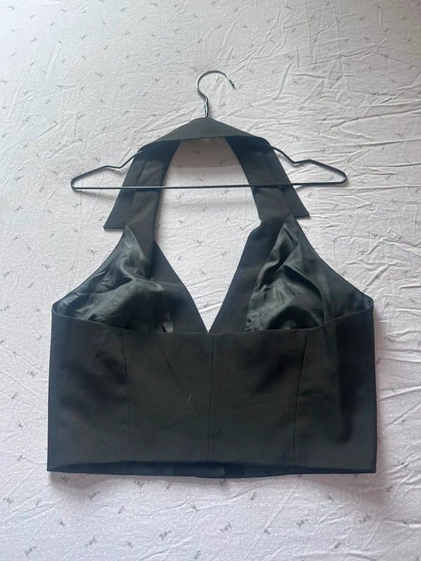 ASOS 🖤 Asos design Black Tailored Halterneck Waistcoat Top 🖤