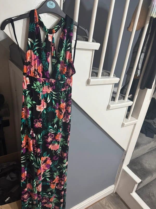New Look Ladies size 10 maxi dress