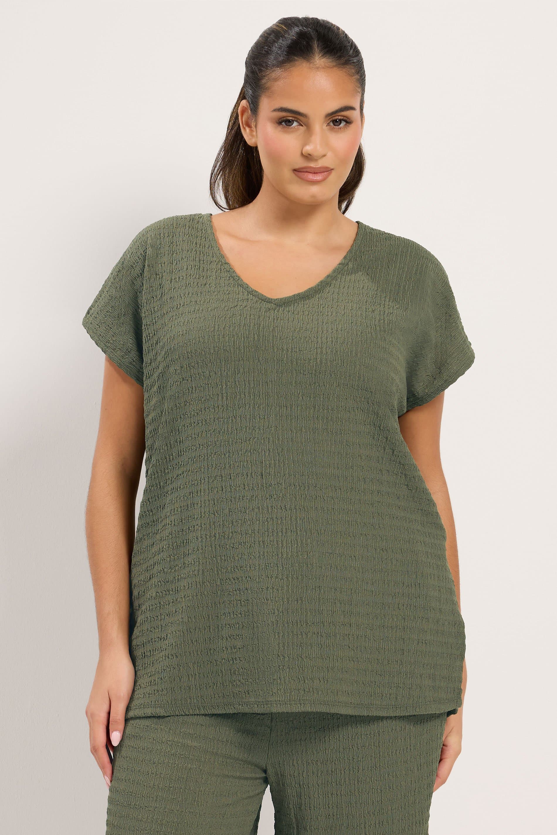 Yours Plus Size Khaki Green Textured Tshirt Coord