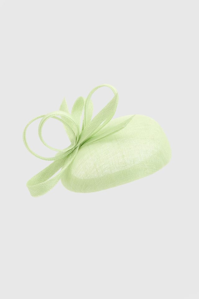 Coast Coast Women's Lisa Tan Bow Detail Pillbox Fascinator in Pistachio - 3