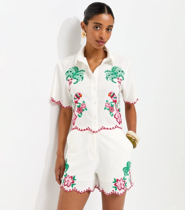 New Look Women's Cream Cotton Embroidered Cropped Shirt New Look - 2