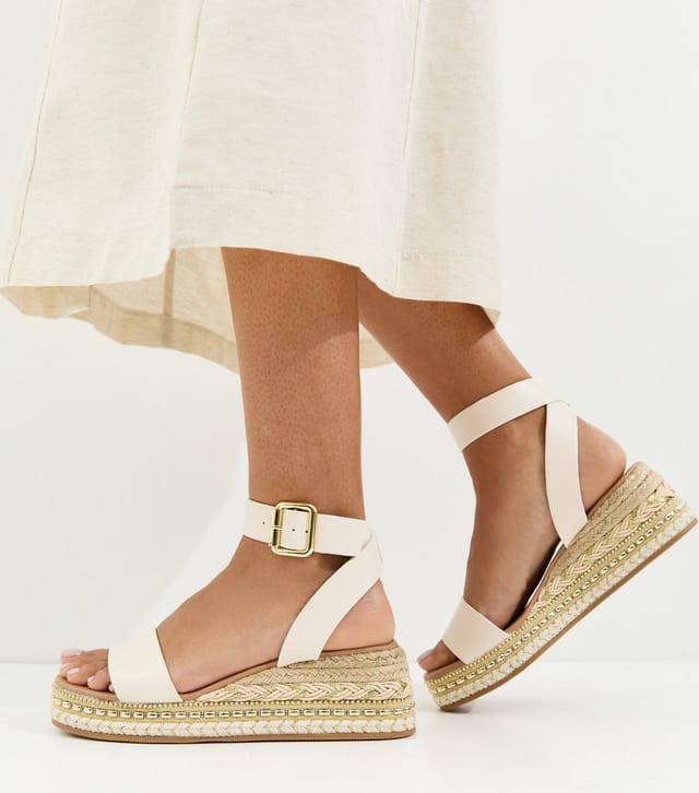 New Look Women's Off White Faux Leather Embroidered Wedge Sandals Vegan New Look - 2