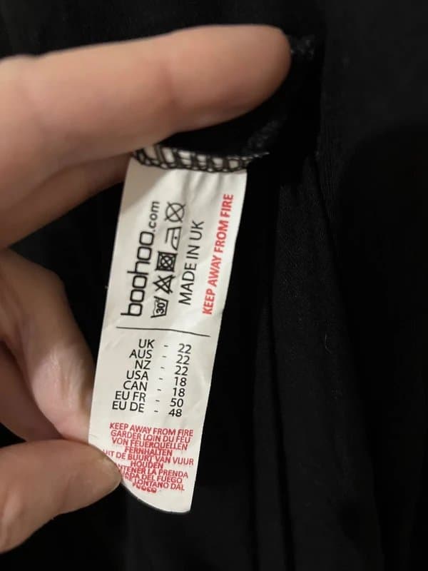 Boohoo Boohoo black maxi dress size 22