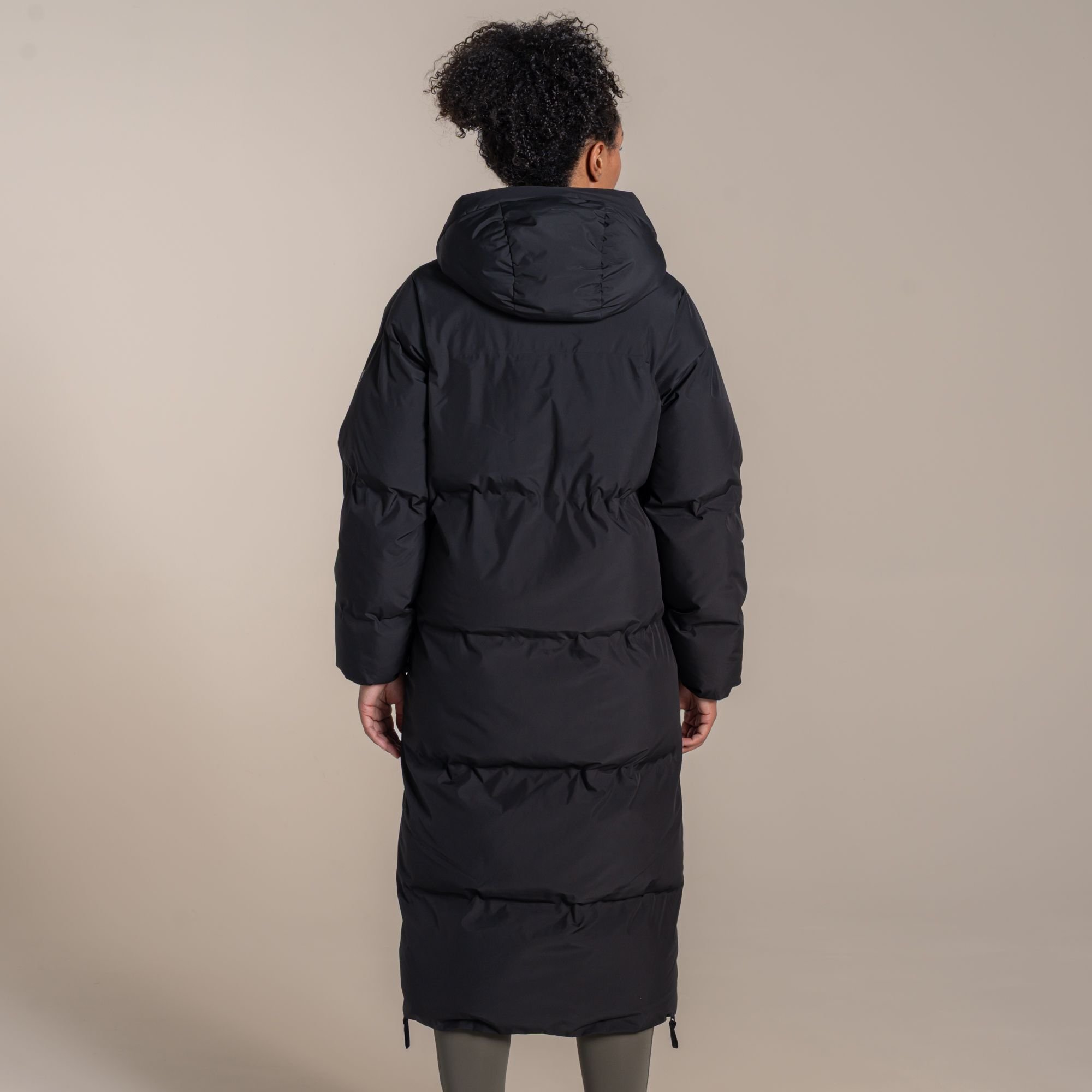 Craghoppers Craghoppers Women's Fellbarrow Longline Hooded Waterproof Padded Jacket in Black - 2