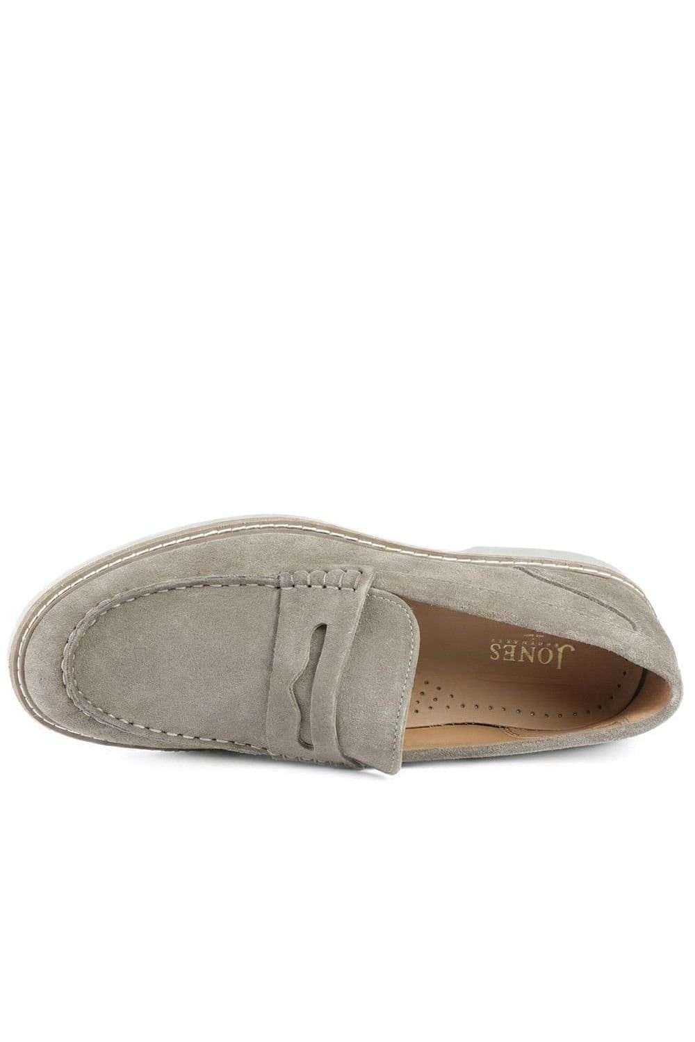 Jones Bootmaker Jones Bootmaker Men's Ryland Wide Fit Leather Loafers in Taupe - 4