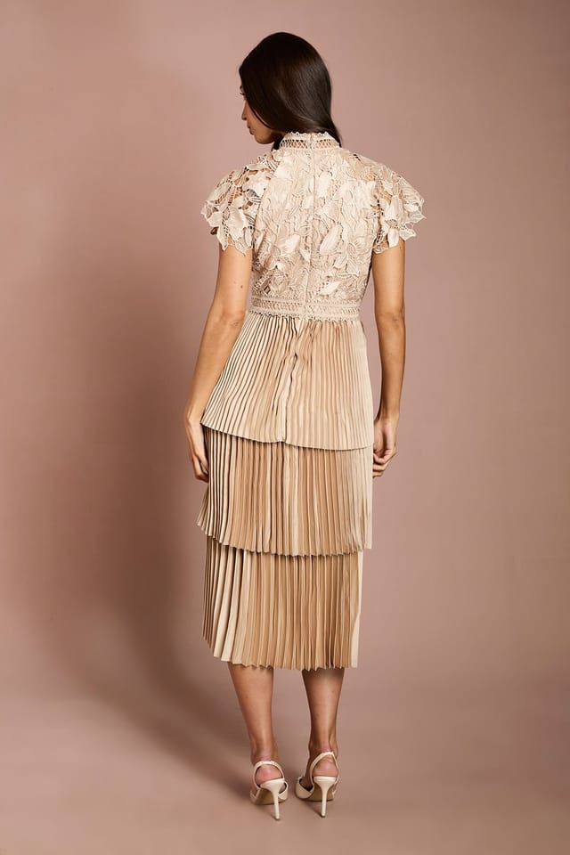 Coast Coast Women's Satin Lace Tiered Dress in Champagne - 3