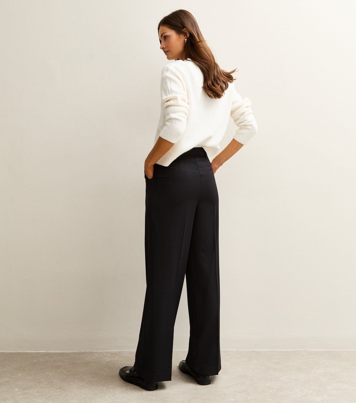 New Look Women's Tall Black Pleated Wide Leg Trousers New Look - 4