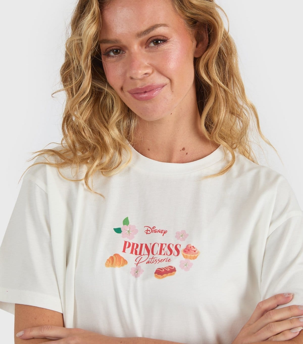 Skinnydip Women's White Disney Princess Patisserie Print T-shirt Skinnydip New Look - 4