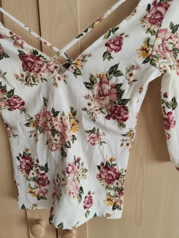 Bershka White Floral Crop Top