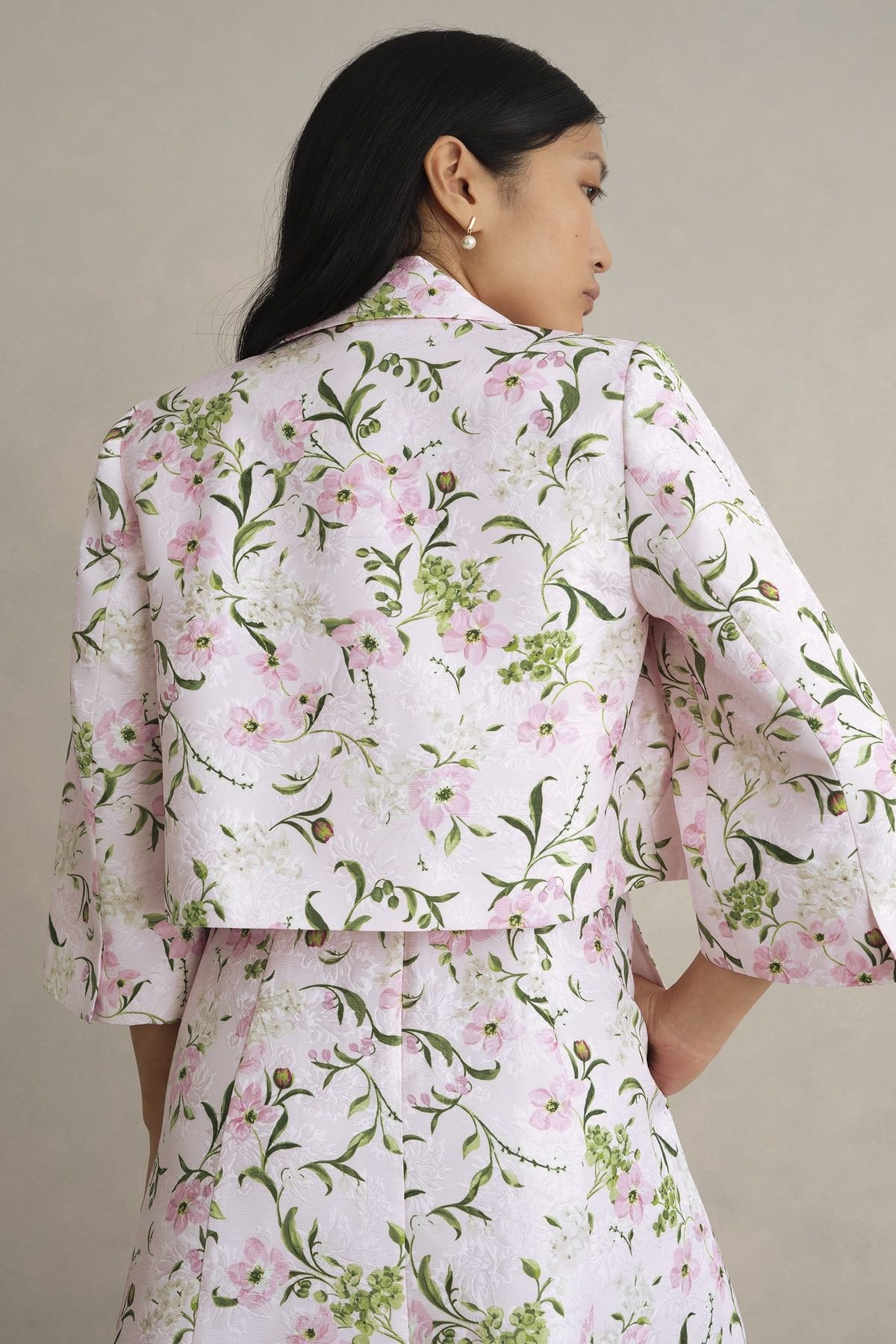 Hobbs London Hobbs London Women's Lana Cropped Floral Jacket in Pale Pink - 4