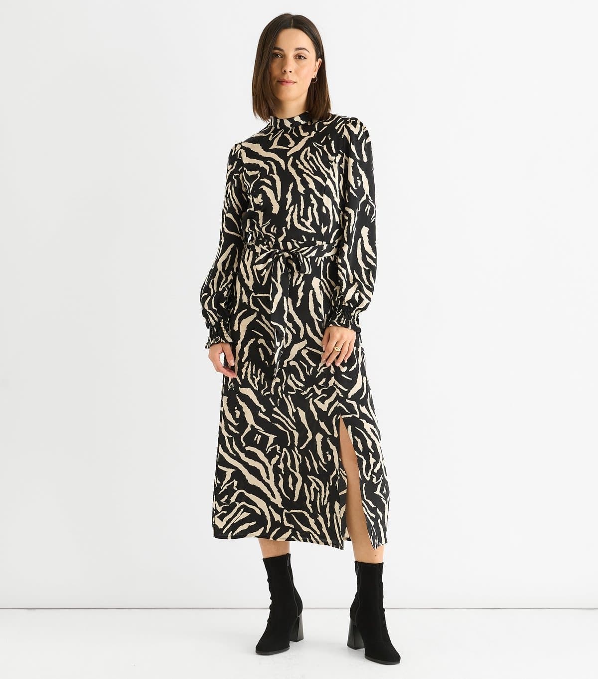 Gini London Women's Black Animal Print Slit Hem Satin Midi Dress Gini London New Look