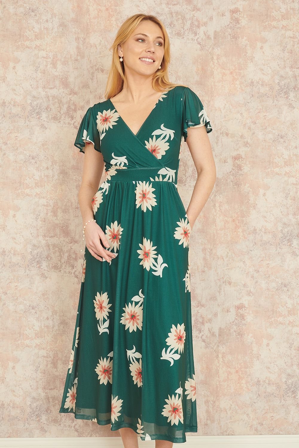 Yumi Yumi Women's Green Mesh Flower Wrap Midi Dress With Pockets - 3